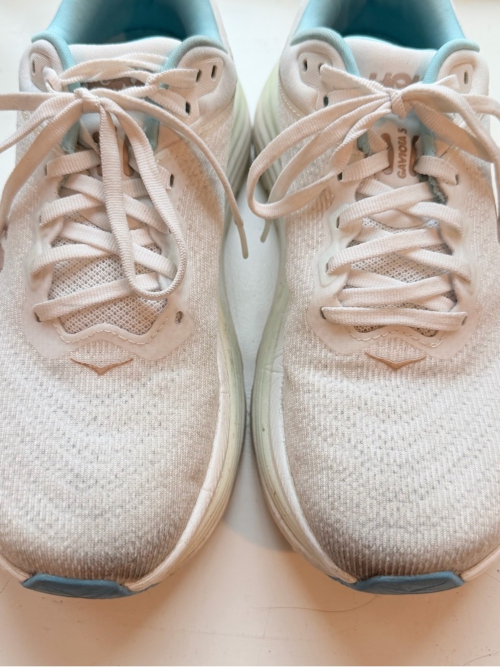 Hoka Gaviota 5 Running Sneakers, Women’s 8.5 - Picture 2 of 9